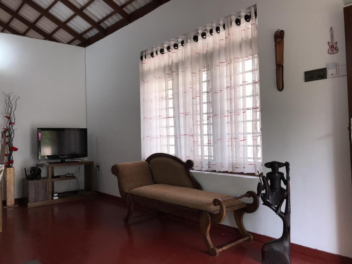 Villa Bubble Sea Unawatuna Buitenkant foto